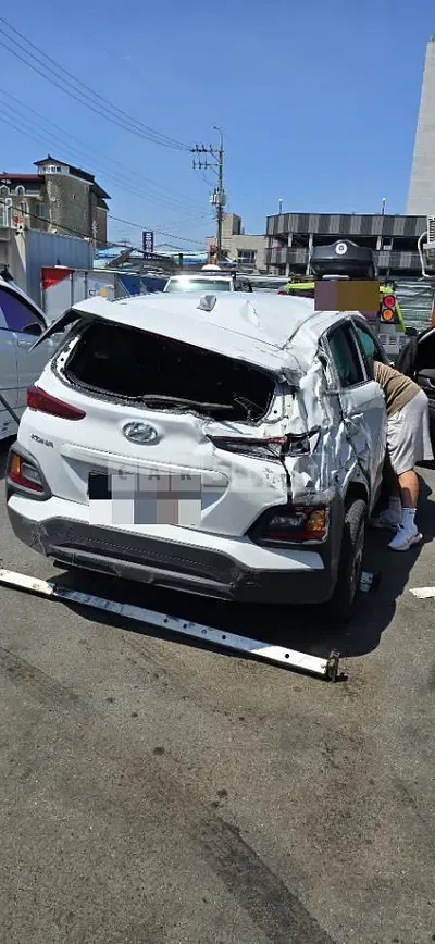 Photo 1 of 11: 2020 Hyundai Kona Hybrid — Korean insurance auction