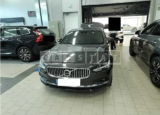 Photo 2 of 15: 2022 Volvo S90B6 AWD, VIN LVYPT062CNP278541 — Korean insurance auction