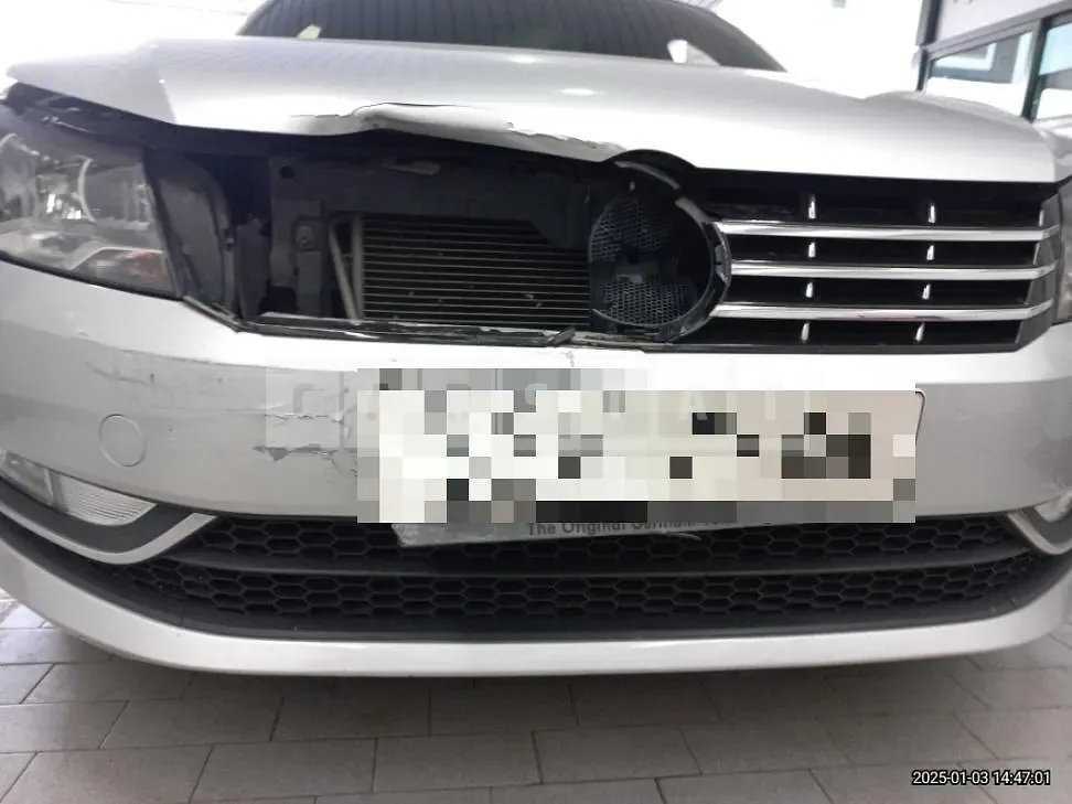 Photo 2 of 5: 2014 Volkswagen Passat 2.0 TDI — Korean insurance auction