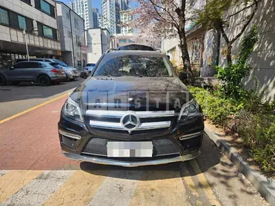 Photo 1 of 36: 2017 Mercedes-Benz GL400 4Matic — Korean insurance auction