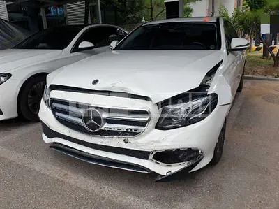 Photo 1 of 19: 2020 Mercedes-Benz E 300 — Korean insurance auction