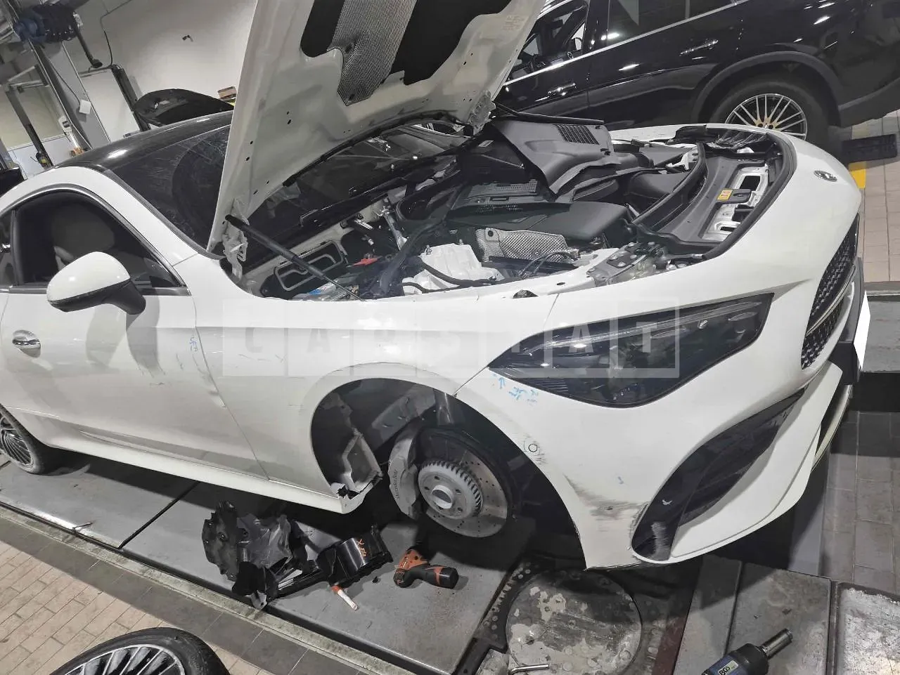 Photo 2 of 27: 2025 Mercedes-Benz Cle 200, VIN W1KMJ5AB9TF085620 — Korean insurance auction