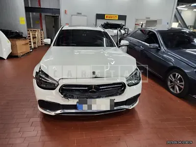 Photo 1 of 12: 2022 Mercedes-Benz E350 4Matic, VIN W1KZF8GB6NB042783 — Korean insurance auction