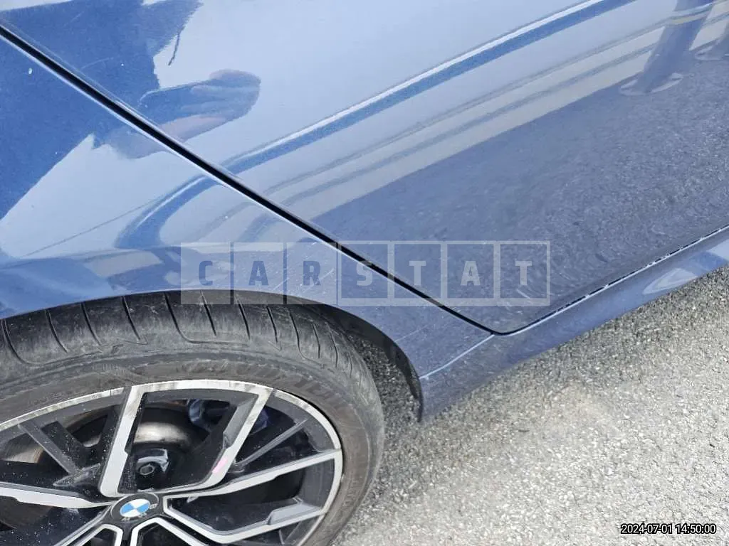 Photo 2 of 25: 2021 BMW 530e — Korean insurance auction