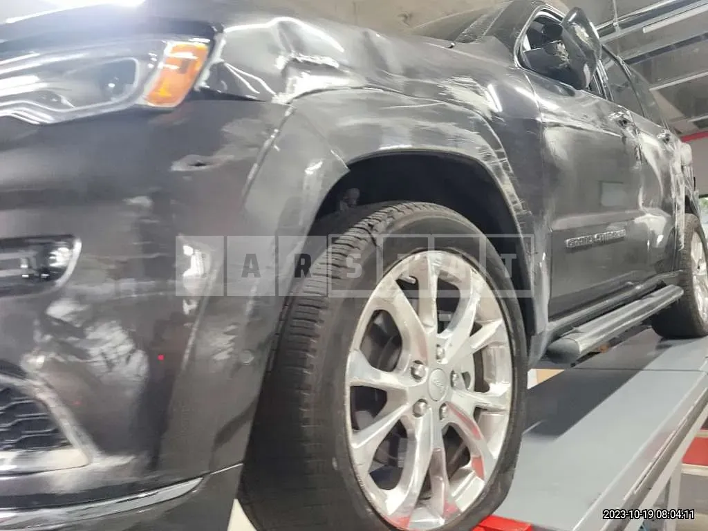 Photo 2 of 37: 2021 Jeep Straw Grand Cherokee, VIN 1C4RJFJG9MC745255 — Korean insurance auction