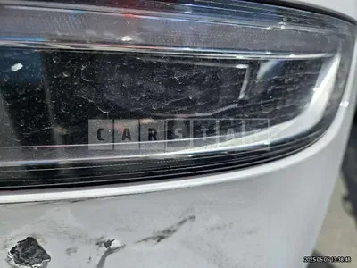 Photo 1 of 2: 2021 Genesis (parts) GV80 Headlamp — Korean insurance auction