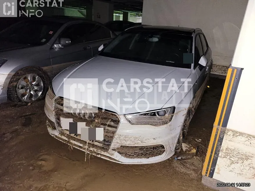 Photo 2 of 3: 2015 Audi Sum A3 Sportback 35 TDI — Korean insurance auction