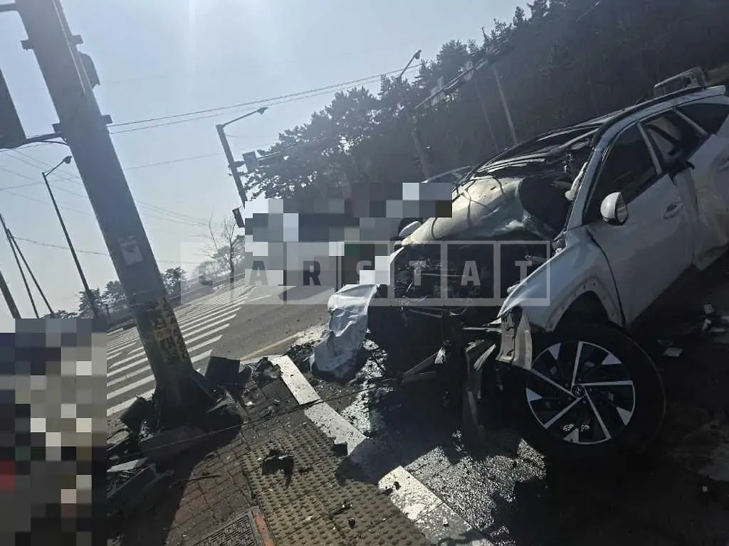 Photo 2 of 13: 2021 Hyundai Tucson — Korean insurance auction
