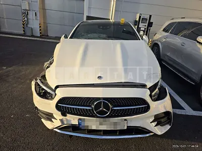 Photo 1 of 11: 2022 Mercedes-Benz E350 4Matic — Korean insurance auction