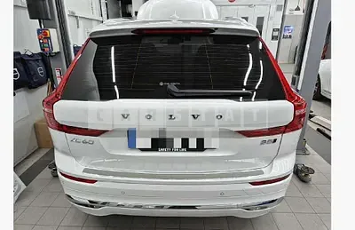 Photo 1 of 13: 2025 Volvo XC60B5 AWD — Korean insurance auction