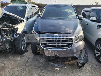 Photo 1 of 29: 2015 Kia Carnivals, VIN KNHMF37ABGS089035 — Korean insurance auction