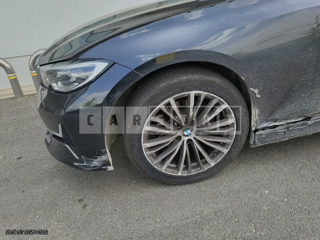 Photo 2 of 9: 2021 BMW 320d, VIN WBA5V5109MFK78818 — Korean insurance auction