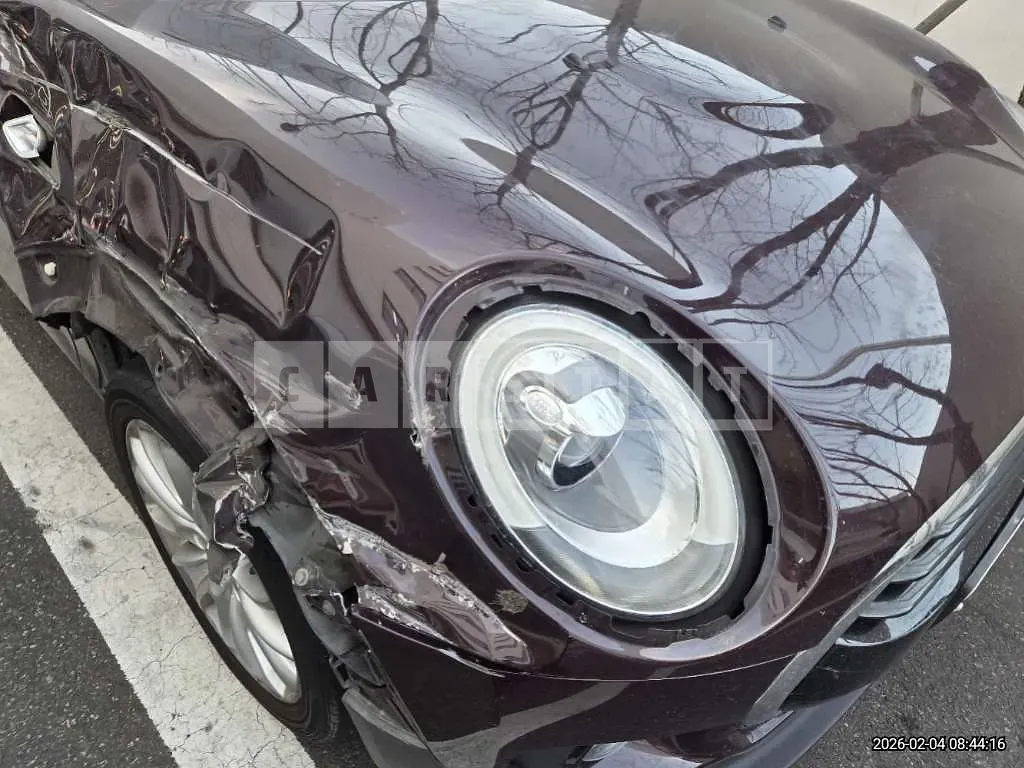 Photo 2 of 24: 2016 MINI Clubman D Cooper — Korean insurance auction