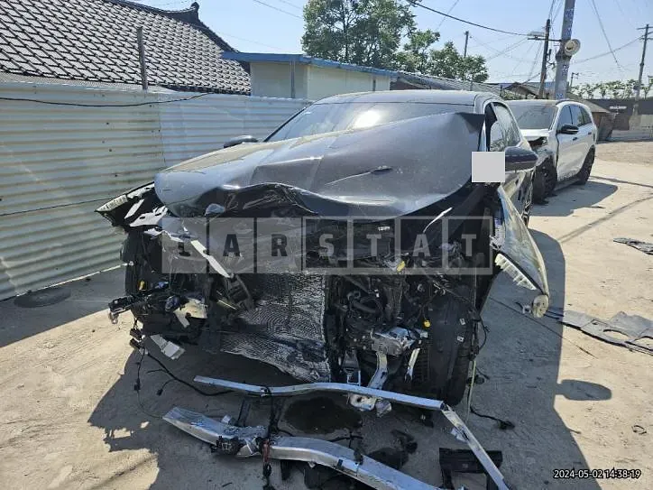 Photo 2 of 12: 2023 BMW 740i — Korean insurance auction