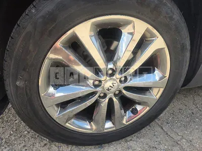 Photo 1 of 1: 2016 Kia (parts) Carnival Wheel — Korean insurance auction