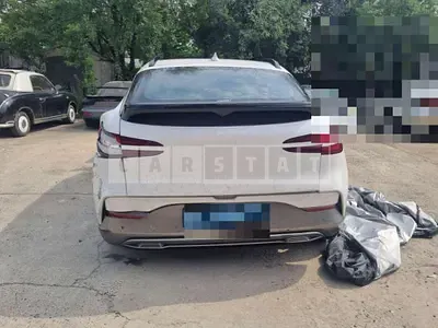 Photo 1 of 10: 2022 Genesis GV60 — Korean insurance auction