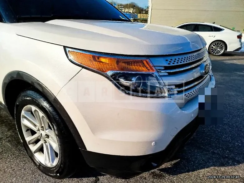 Photo 2 of 10: 2015 Ford Explorer — Korean insurance auction