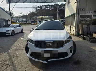 Photo 1 of 27: 2019 Kia Sorento — Korean insurance auction