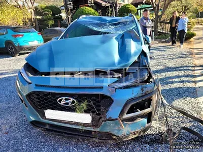 Photo 1 of 16: 2018 Hyundai Kona, VIN KMHK3816GJU161076 — Korean insurance auction