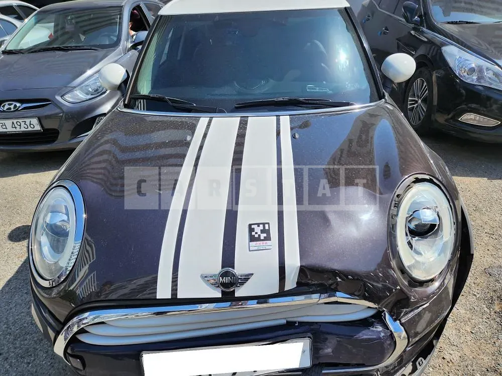 Photo 2 of 9: 2015 MINI Cooper, VIN WMWXT3101F2B73321 — Korean insurance auction