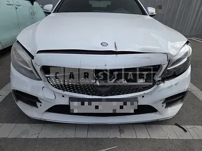 Photo 1 of 9: 2019 Mercedes-Benz C220 d 4Matic Coupe — Korean insurance auction