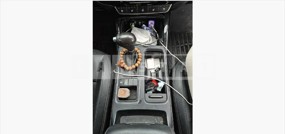 Photo 2 of 14: 2017 Kia Sorento — Korean insurance auction
