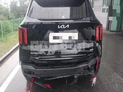Photo 1 of 10: 2025 Kia Sorento Hybrid — Korean insurance auction