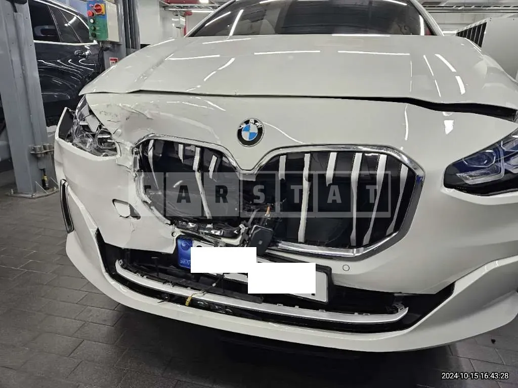 Photo 2 of 13: 2023 BMW 220i Active Tourer — Korean insurance auction