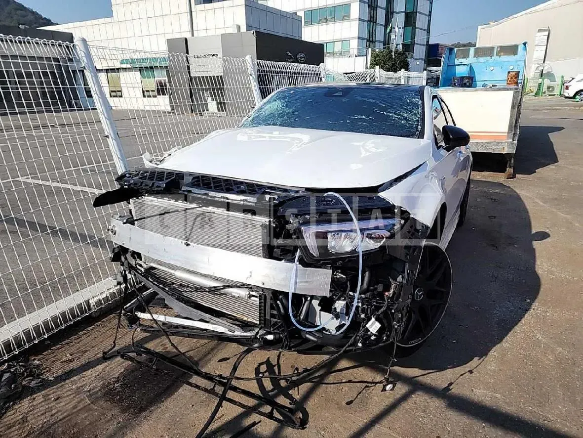 Photo 2 of 29: 2023 Mercedes-Benz A45 4Matic — Korean insurance auction