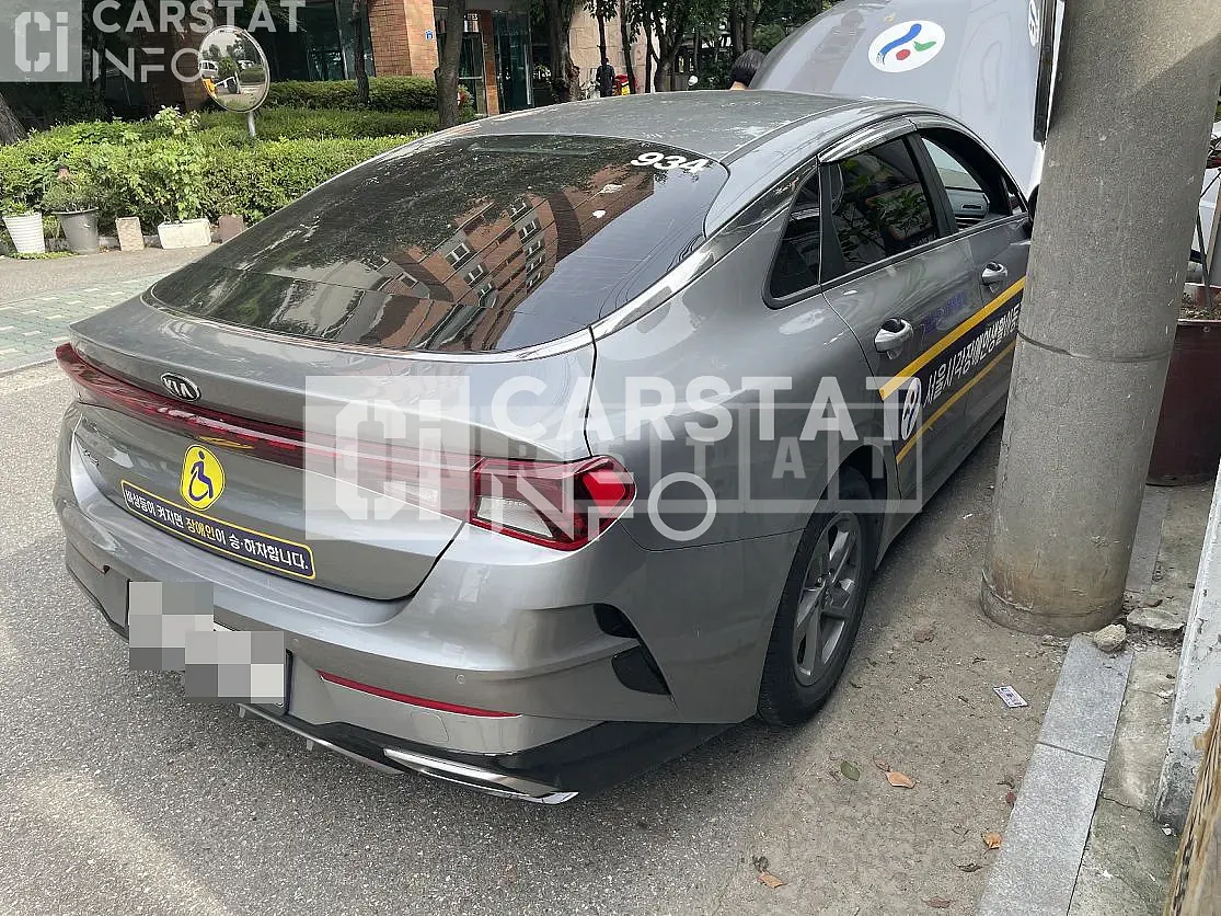 Photo 2 of 9: 2021 Kia Salm K5 2.0 (LPI) — Korean insurance auction
