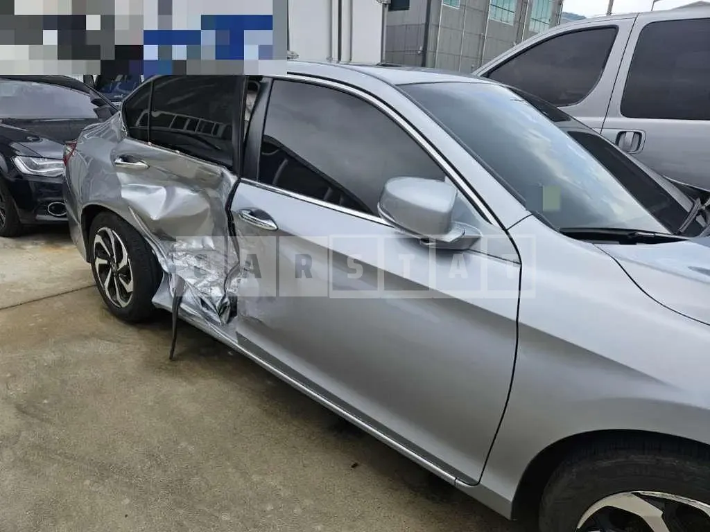 Photo 2 of 8: 2016 Honda Accord 2.4 — Korean insurance auction