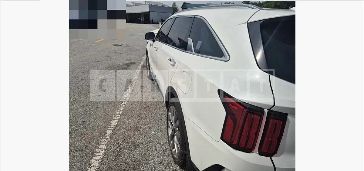 Photo 2 of 29: 2021 Kia Sorento — Korean insurance auction