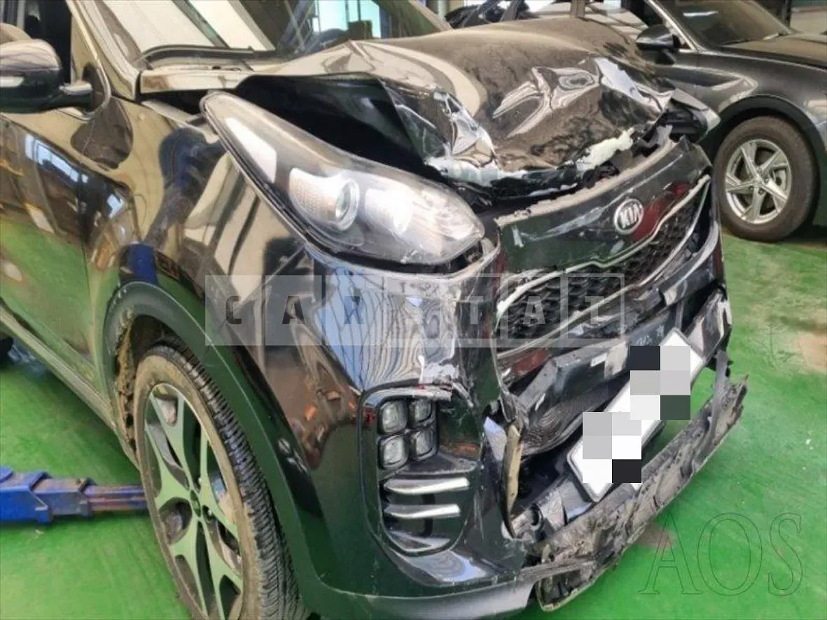 Photo 2 of 13: 2015 Kia Sportage 2.0, VIN KNAPN813BGK006208 — Korean insurance auction