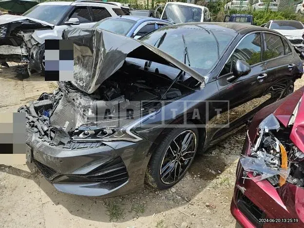 Photo 2 of 18: 2023 Kia K5 — Korean insurance auction