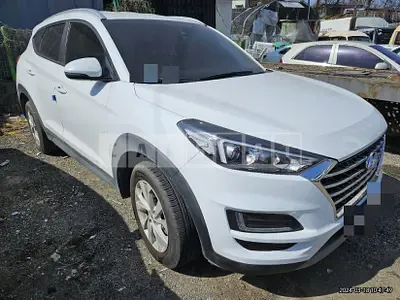 Photo 1 of 13: 2019 Hyundai Tucson TL 1.6 (Gasoline), VIN KMHJ3812GLU193094 — Korean insurance auction