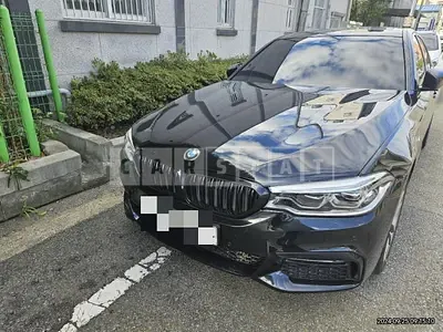 Photo 1 of 12: 2017 BMW 520d — Korean insurance auction