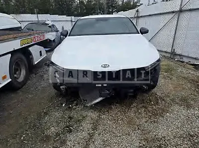 Photo 1 of 12: 2021 Kia K5 — Korean insurance auction