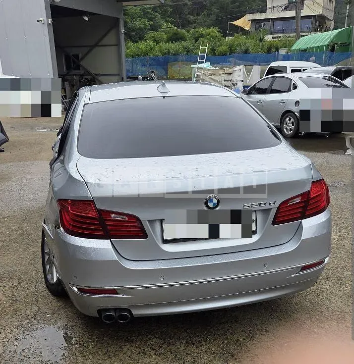 Photo 3 of 3: 2015 BMW 520d — Korean insurance auction