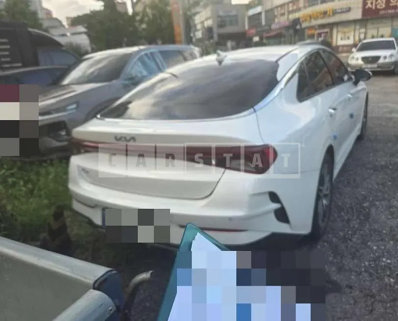 Photo 2 of 6: 2022 Kia K5 LPG — Korean insurance auction