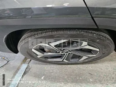 Photo 1 of 2: 2022 Hyundai (parts) Tucson Wheel — Korean insurance auction