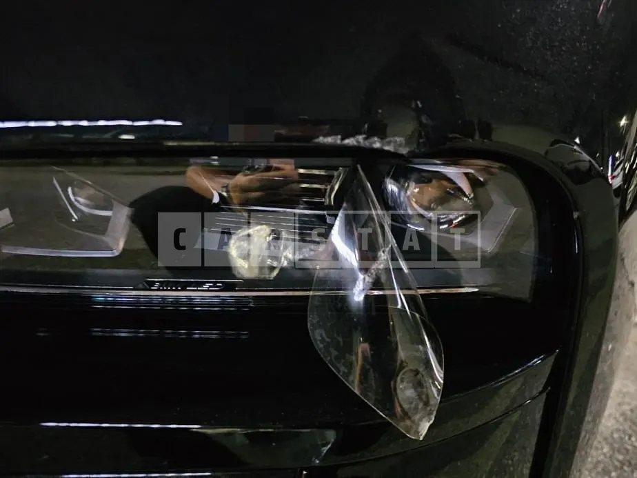 Photo 2 of 3: 2024 BMW (parts) 740i xDrive Headlamp, Bumper — Korean insurance auction