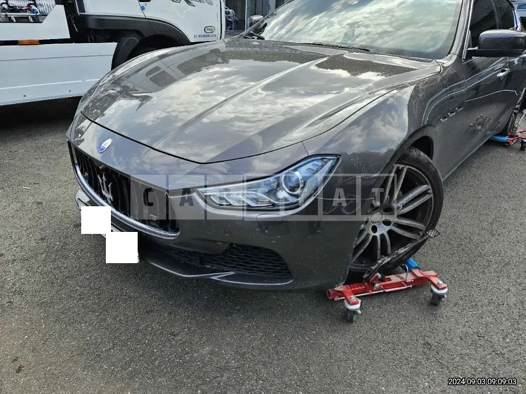 Photo 2 of 14: 2016 Maserati Gibbli S Q4 — Korean insurance auction