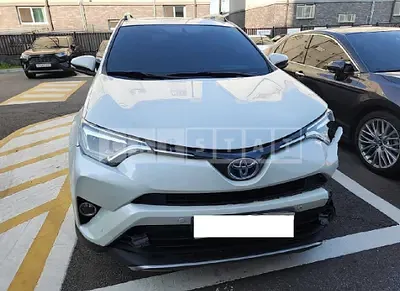 Photo 1 of 27: 2017 Toyota RAV4 Hybrid, VIN JTMDJREV2HD063919 — Korean insurance auction