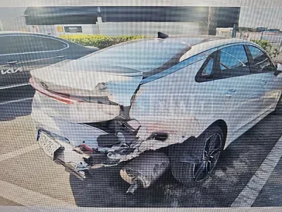 Photo 1 of 5: 2021 Kia K5, VIN KNAG6412BMA099165 — Korean insurance auction