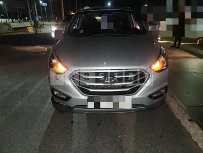 Photo 1 of 6: 2014 Hyundai Tucson ix — Korean insurance auction