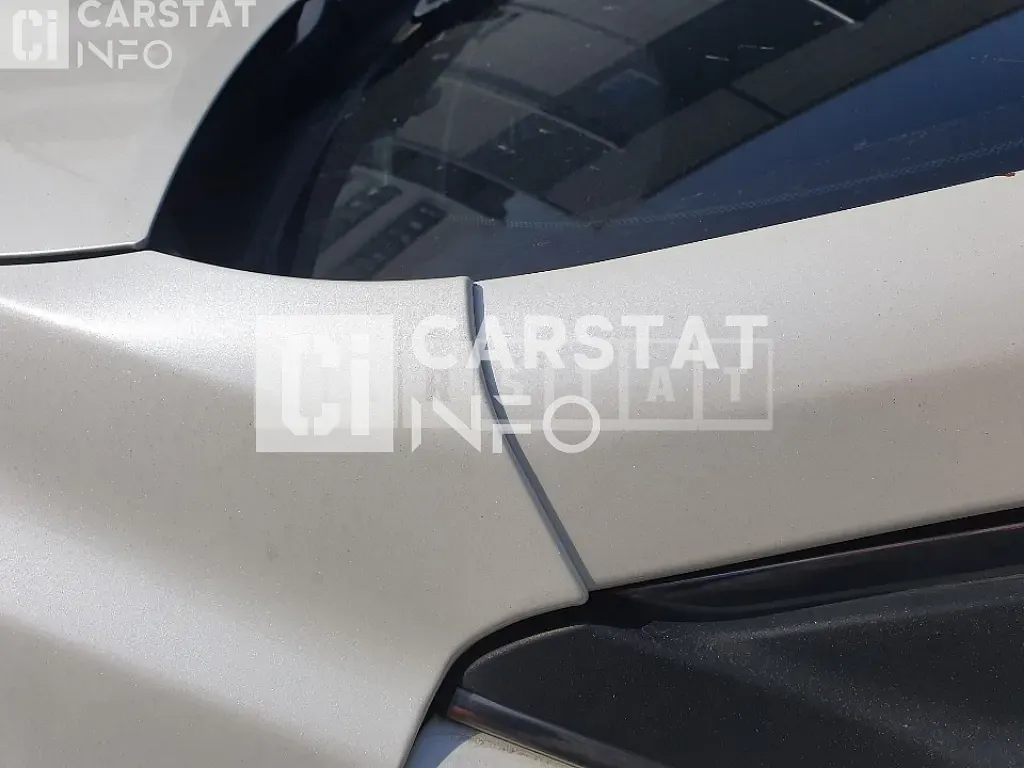 Photo 2 of 21: 2017 Toyota Camry — Korean insurance auction