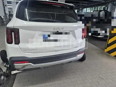 Photo 1 of 17: 2025 Kia Sorento Hybrid — Korean insurance auction