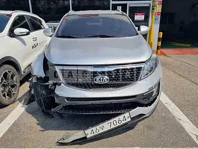 Photo 1 of 8: 2016 Kia Sportage, VIN KNAPC813BGK858749 — Korean insurance auction