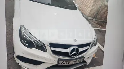 Photo 1 of 6: 2016 Mercedes-Benz E 200 — Korean insurance auction