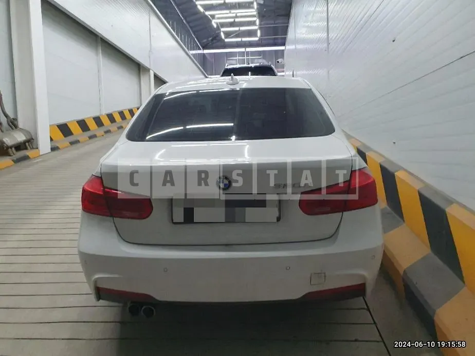 Photo 2 of 8: 2015 BMW 320d — Korean insurance auction